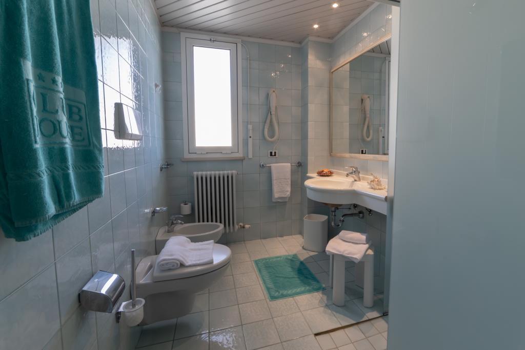Residence Hotel Club House Cattolica Extérieur photo
