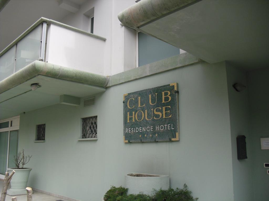 Residence Hotel Club House Cattolica Extérieur photo
